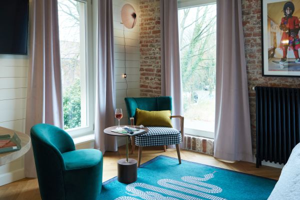 Five Rooms (Leer)